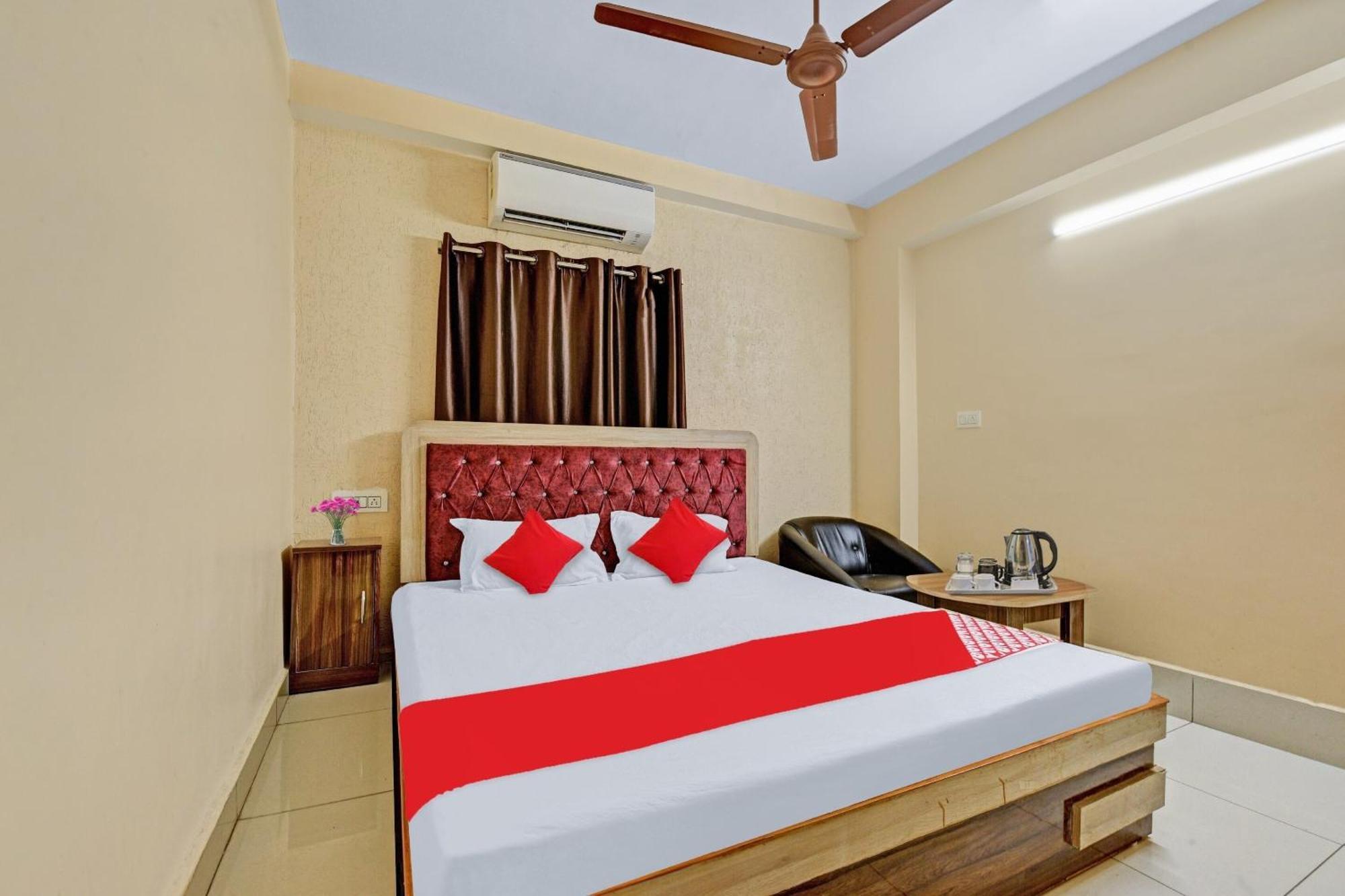 Hotel O Sri Jagarnath Banquet & Hotel Ranchi Buitenkant foto